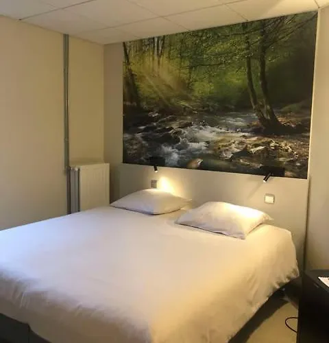 Floreal 3* لاروش ان اردين