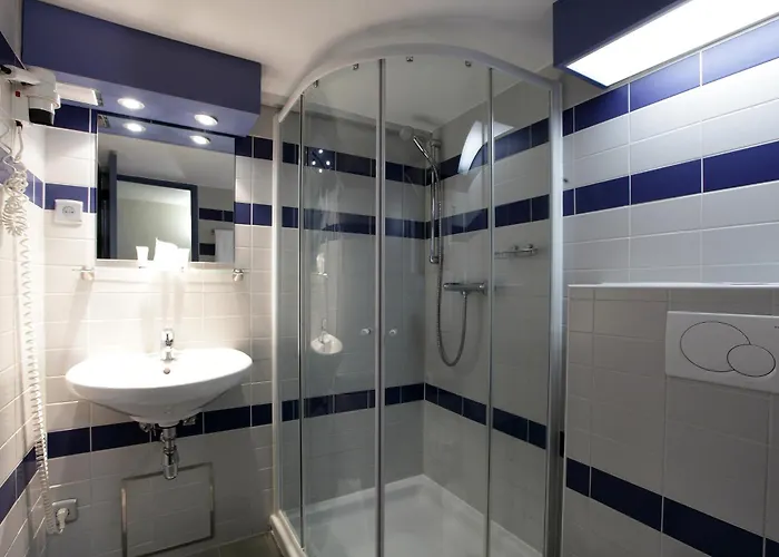 فندق Floreal لاروش ان اردين