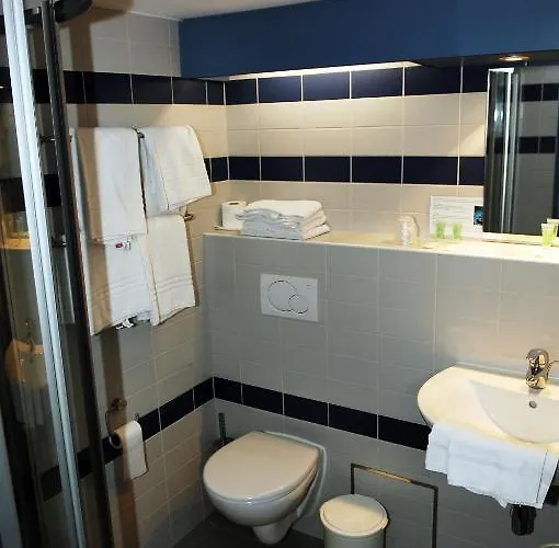 فندق Floreal لاروش ان اردين